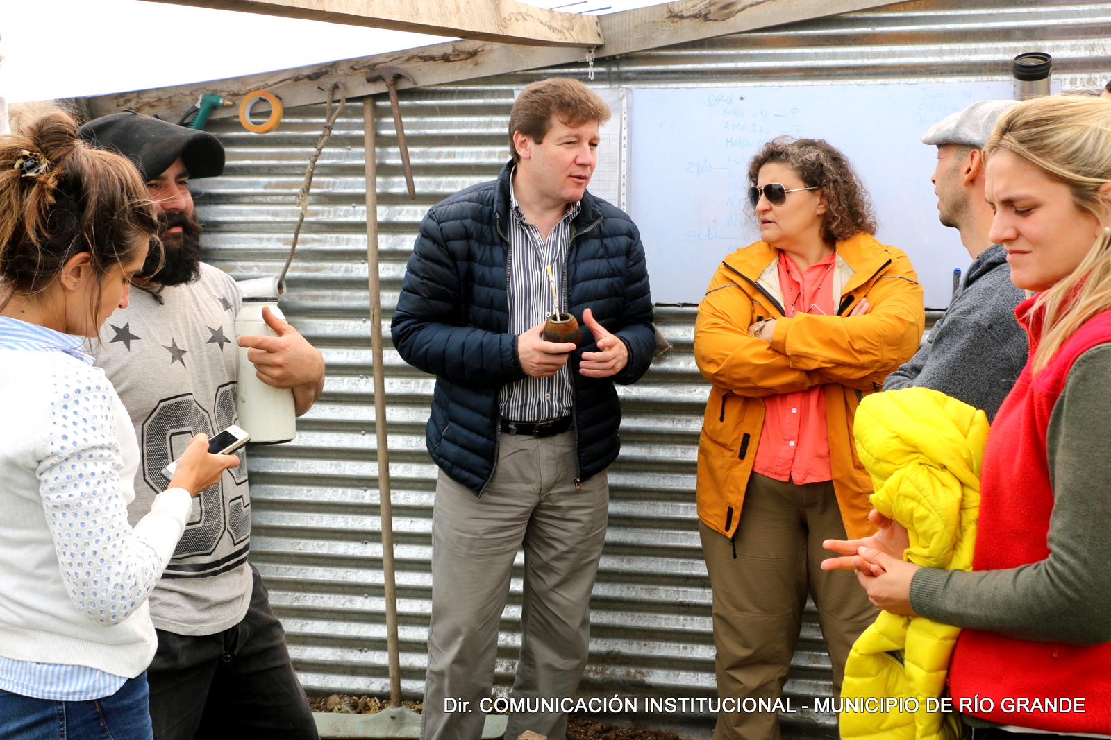 El intendente Gustavo Melella visitó a productores locales de la iniciativa: huertas urbanas