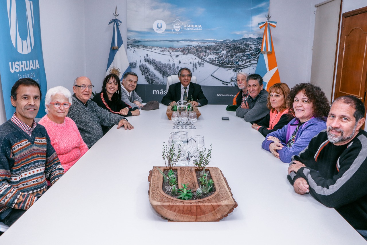 El municipio agradecieron a pastores de todo el país reunidos en Ushuaia