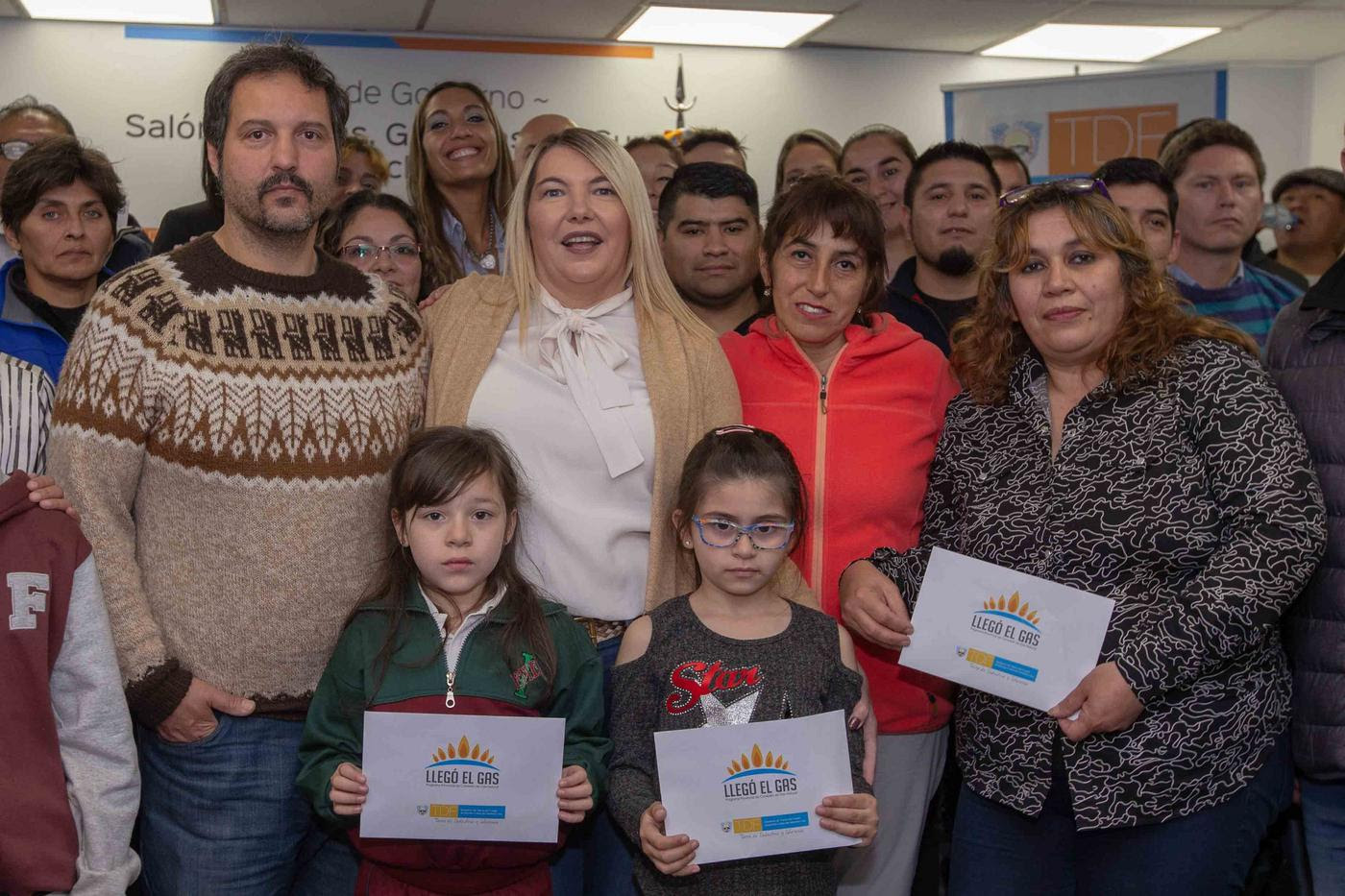 527 familias ya accedieron al programa «llegó el gas» para conectarse a la red de gas natural