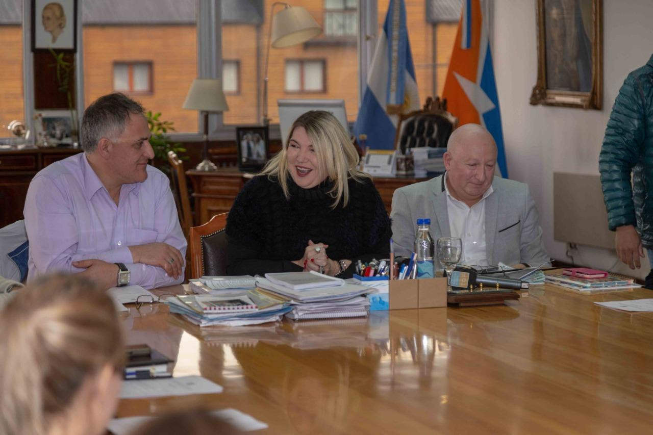 Instituciones educativas de gestión privada percibirán aportes provinciales junto con el pago de haberes del personal docente