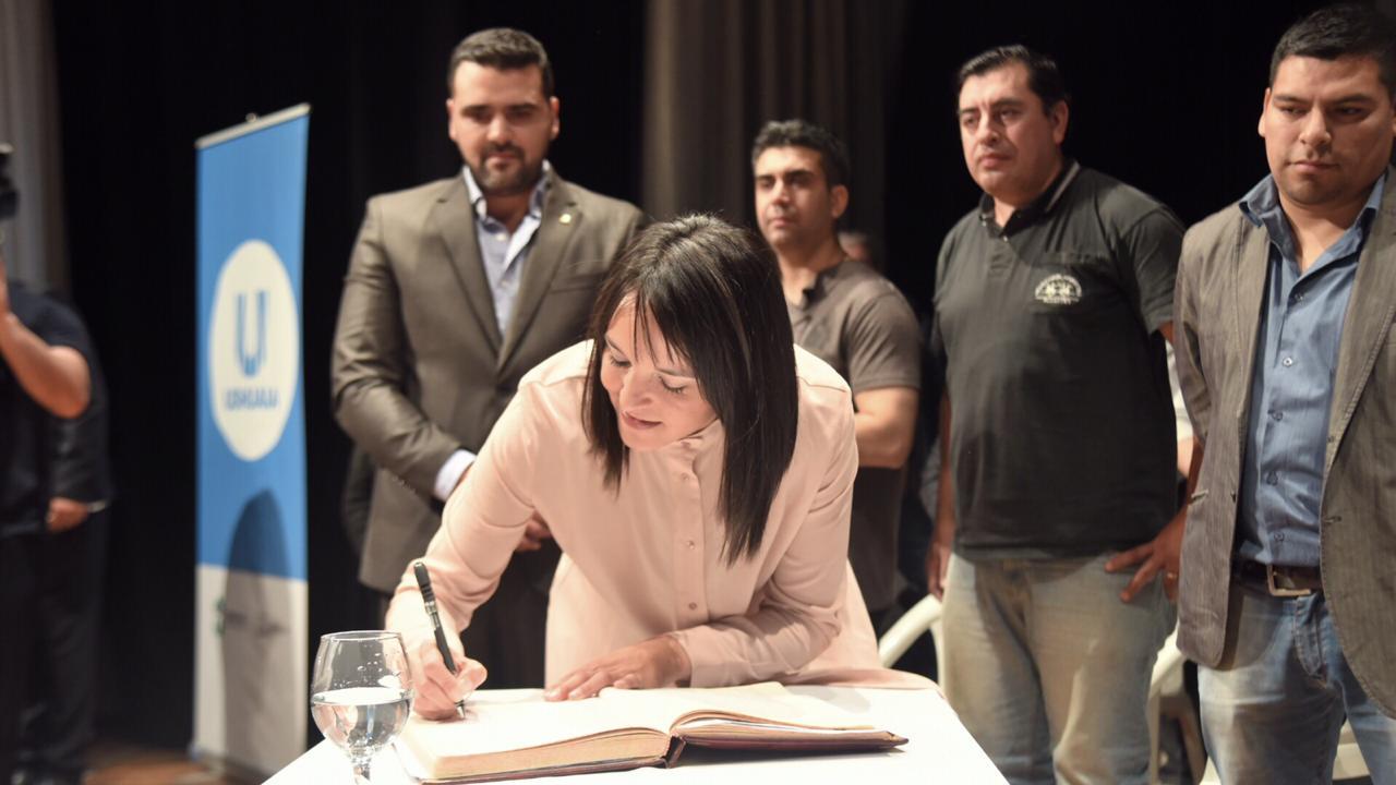 Victoria Vuoto juró como Secretaria de Políticas Sociales, Sanitarias y Derechos Humanos del Municipio