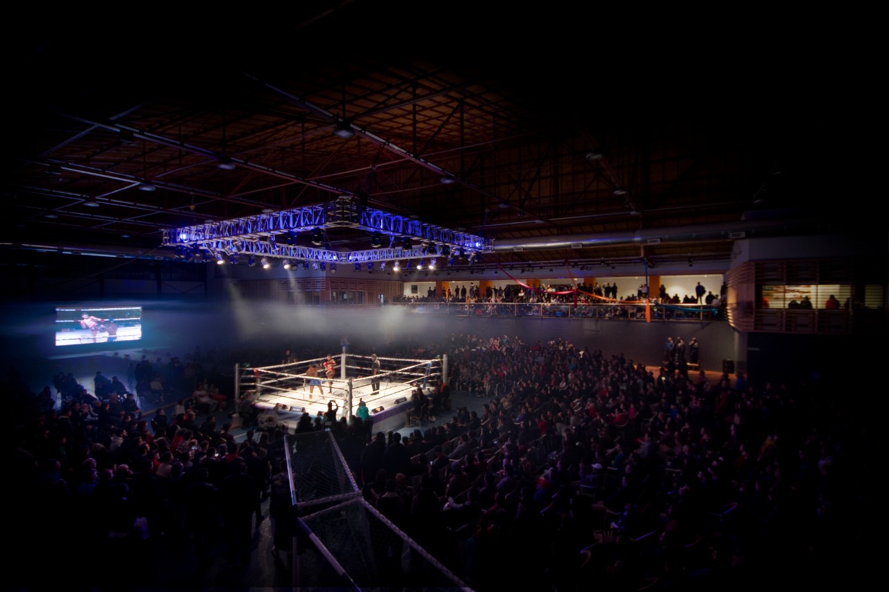 Velada histórica en el Microestadio “Cochocho Vargas” de Ushuaia