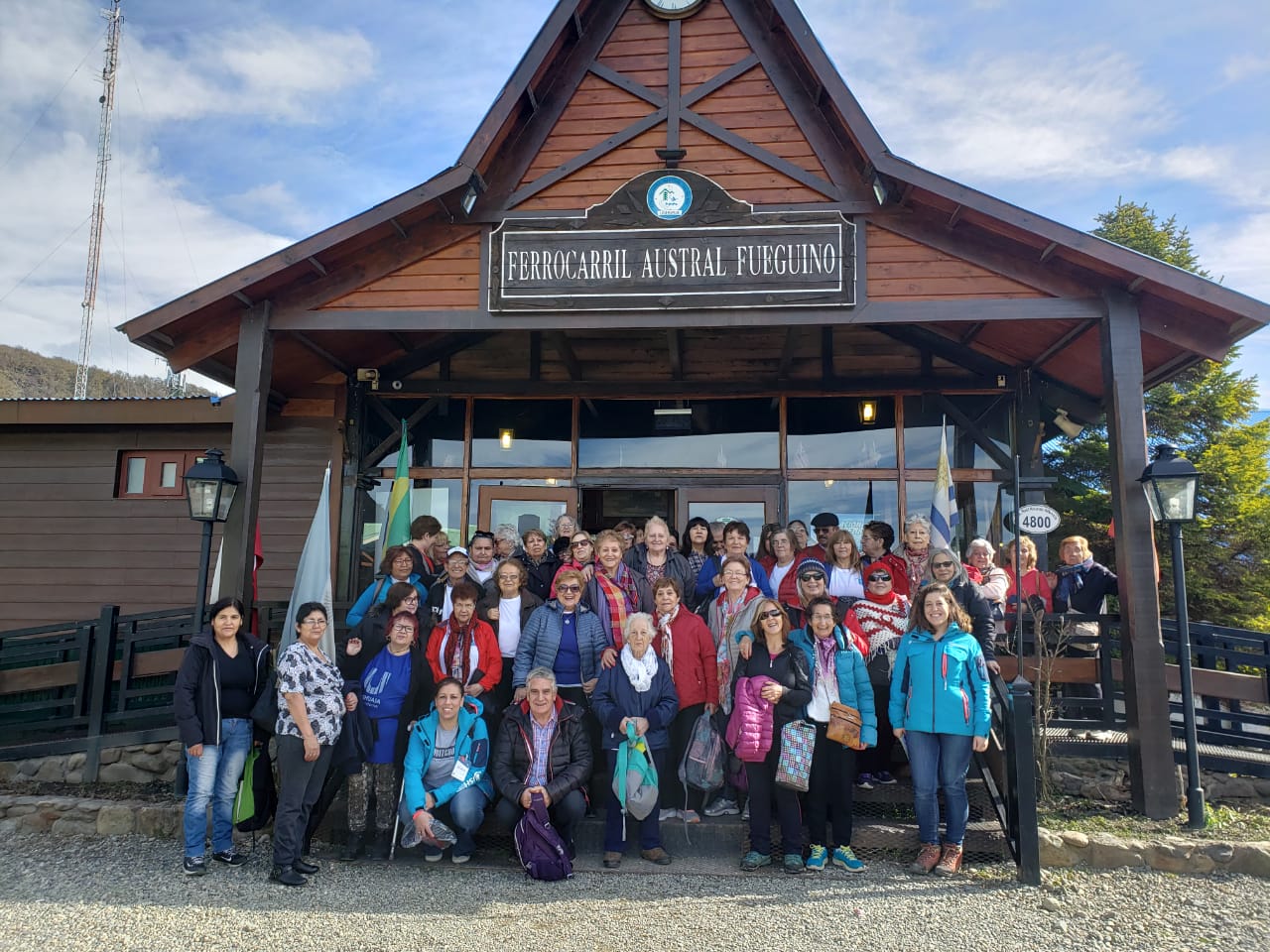 Ushuaia: Adultos mayores viajaron en el Tren del fin del Mundo