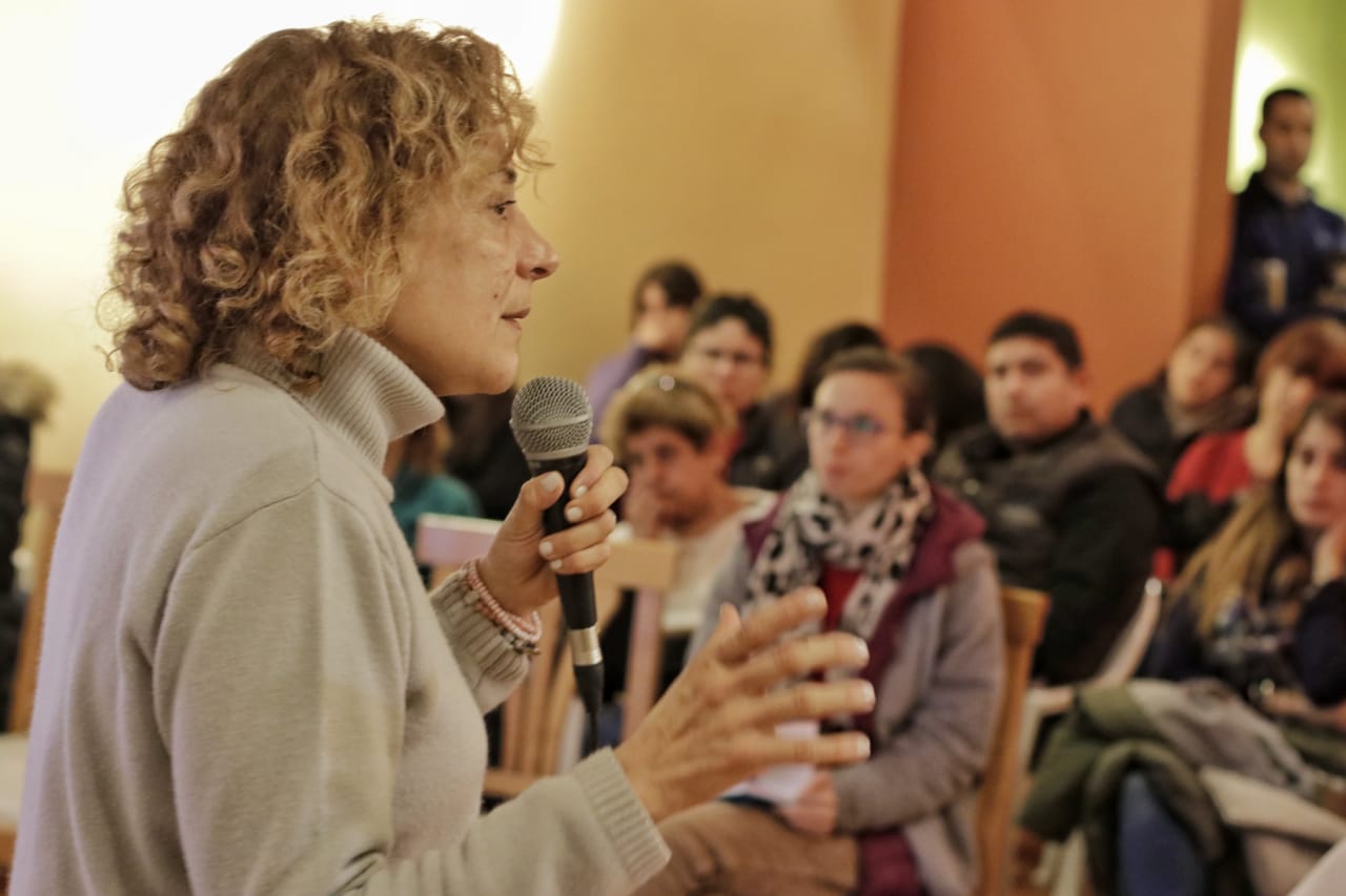 Charla abierta sobre tenencia responsable de mascotas