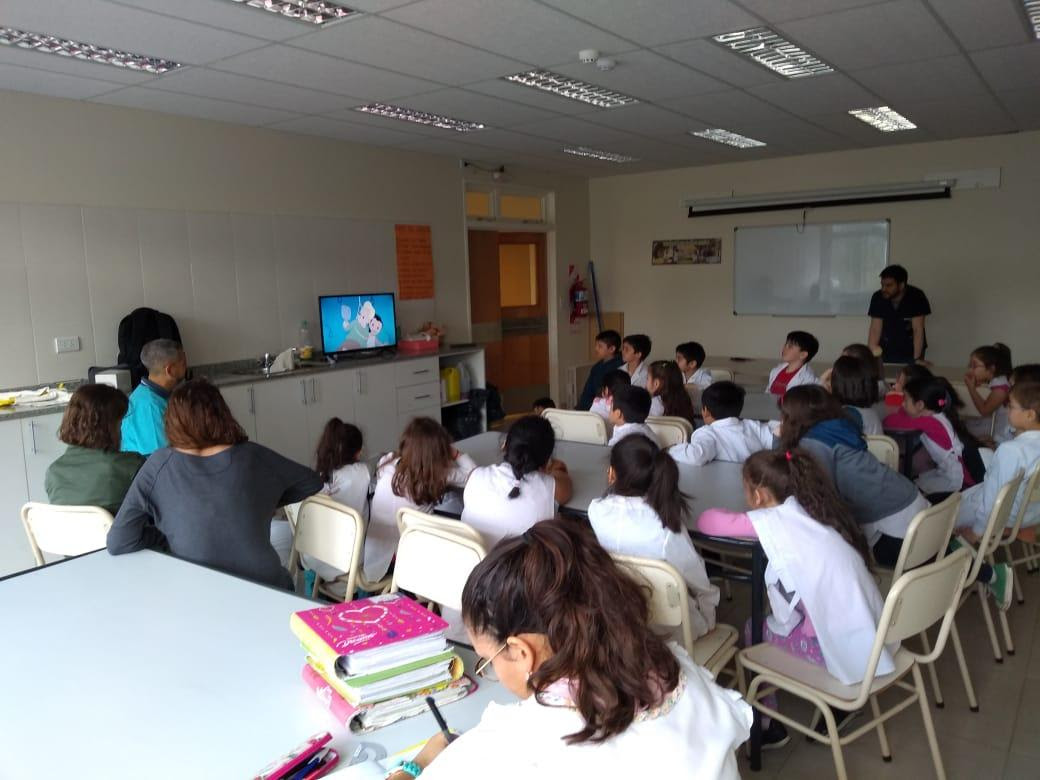 Charlas de prevención para la salud bucal en la escuela 48