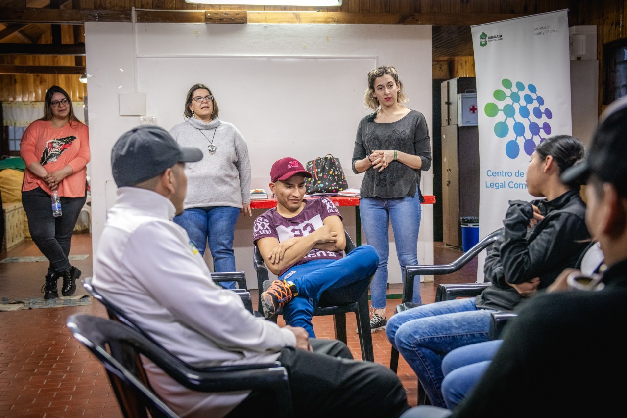 Taller de promoción de derechos en el Felipe Varela