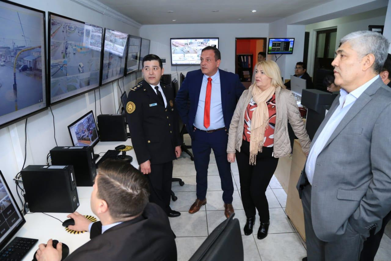 Están en funcionamiento las nuevas instalaciones del Centro de Monitoreo y Vigilancia de la Policía Provincial