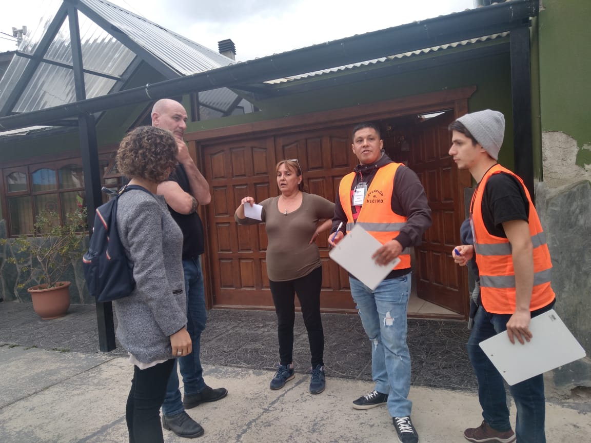 Ushuaia: Personal del Municipio recorrió la obra de Isla Año Nuevo y dialogó con los vecinos