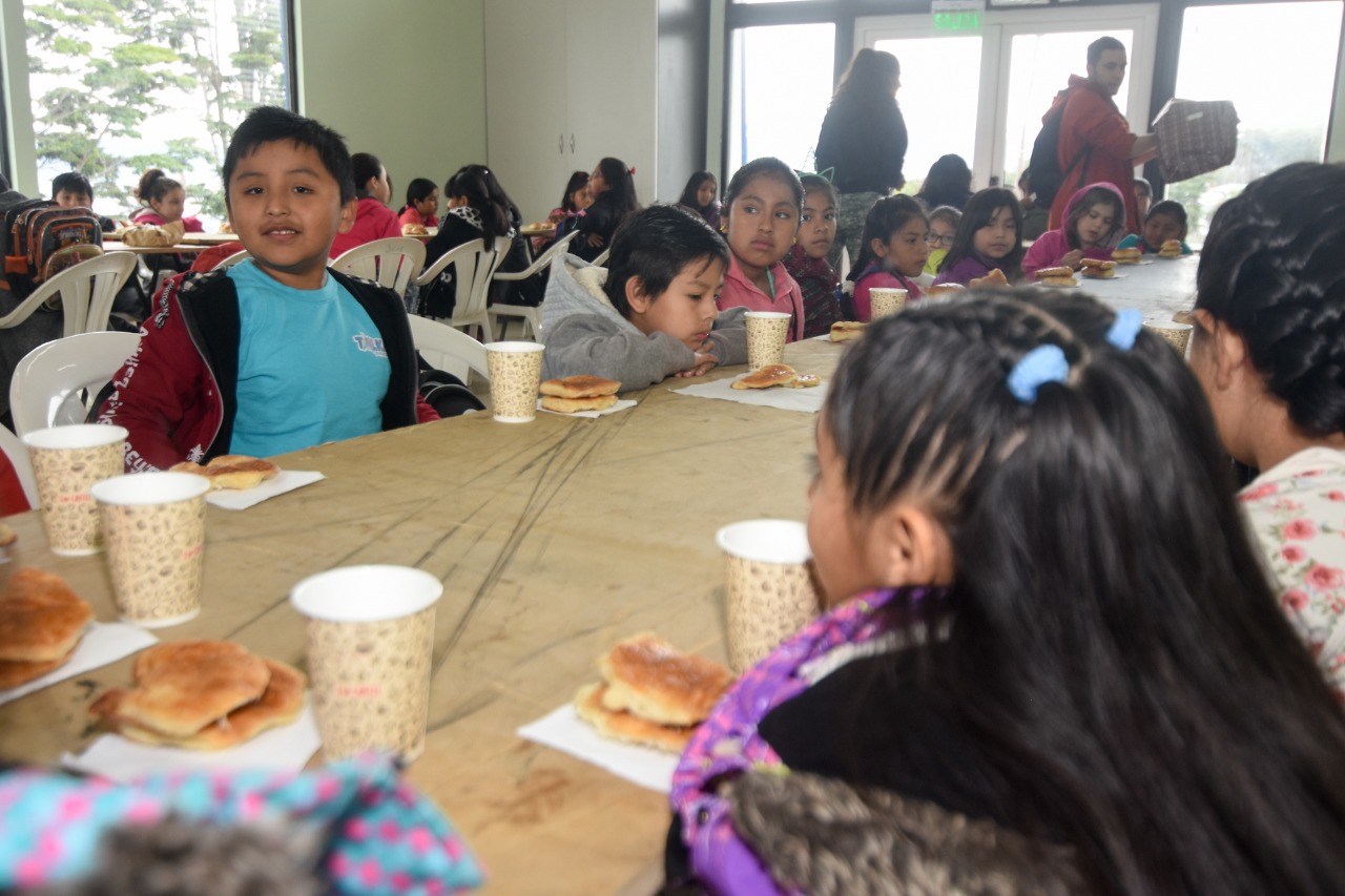Más de 300 niños y niñas disfrutan de «Verano en mi Barrio»
