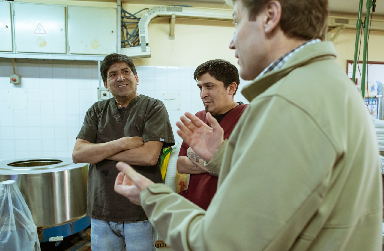 Melella realizó una recorrida por el HRRG