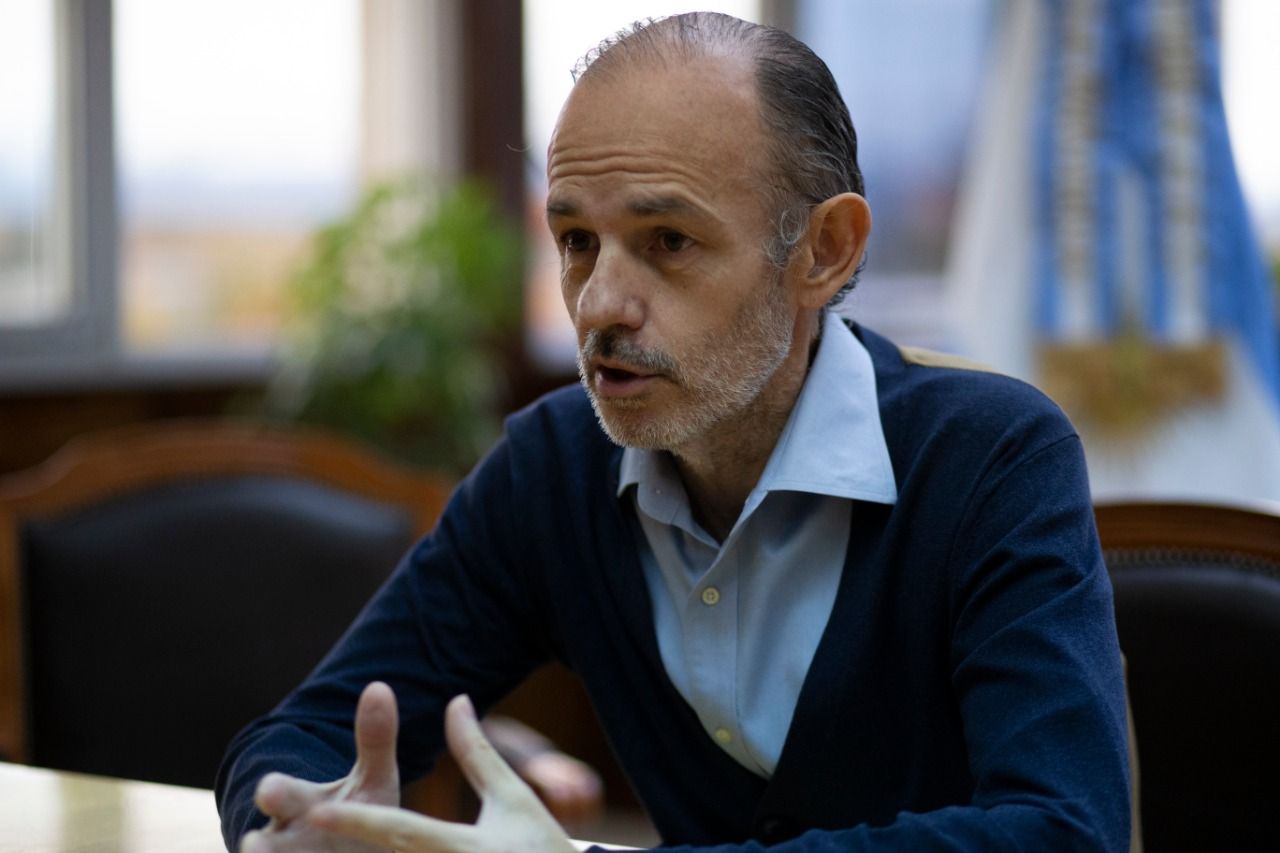 El Gobierno denuncio Fake News sobre casos positivos  funcionarios