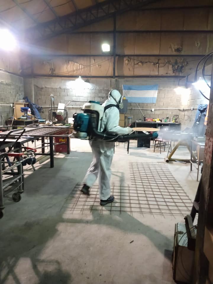 Se refuerzan las tareas de desinfección en distintos establecimientos municipales