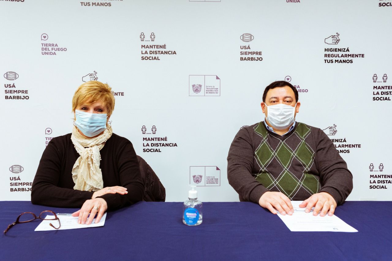 BARRIOS: «Hay un operativo para continuar con los hisopados de los contactos estrechos que van apareciendo día a día»