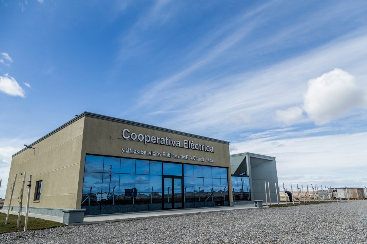 Cooperativa eléctrica: La importancia de tener declarado al grupo familiar del titular