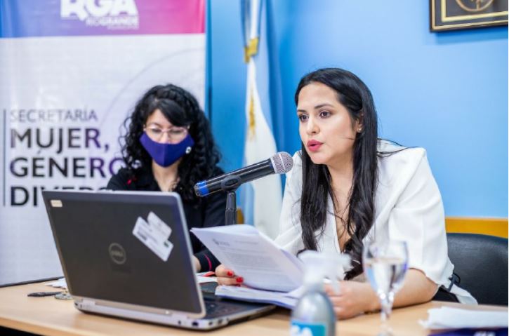 Alejandra Arce: «Nosotras cuando pensamos esta secretaría, pensamos en la amplitud de la mujeres”