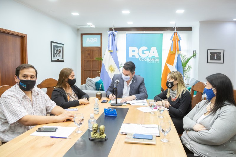 El Municipio firmó convenio con la asociación Argentina de Grooming