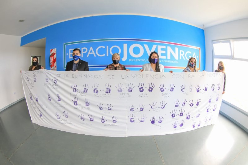 Intervención artística en el marco de la campaña “Únete: para ponerle fin a la violencia contra las mujeres”