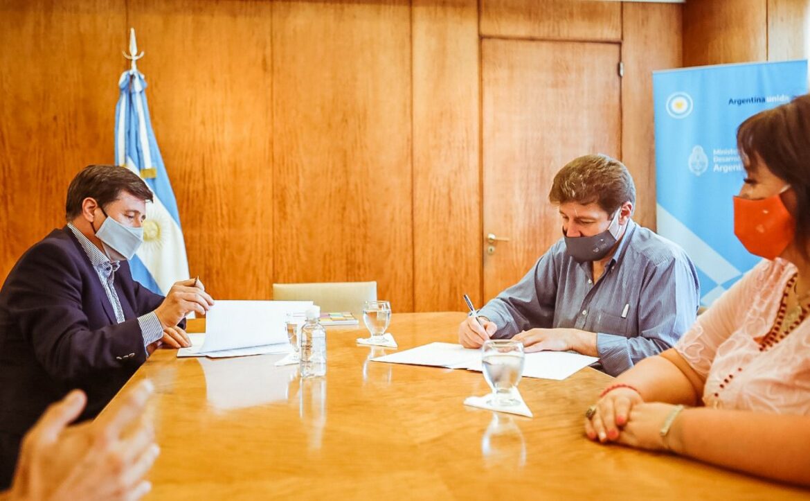 Melella concretó la inclusión de TDF al Programa «Argentina Unida por la Integración de los Barrios Populares»