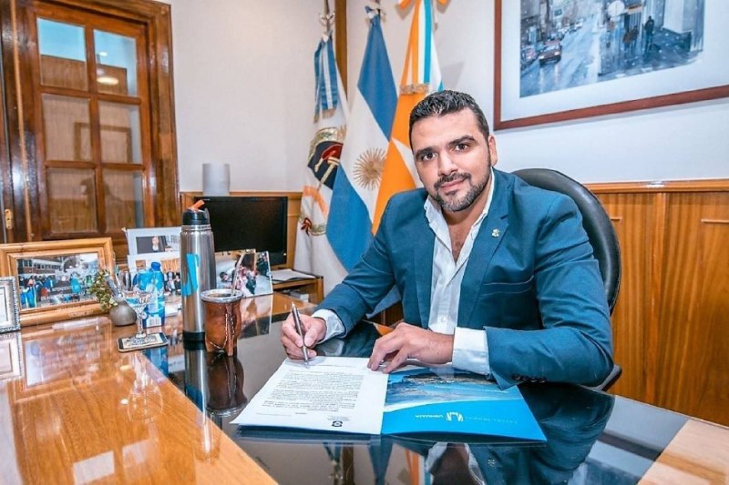 EL INTENDENTE VUOTO OTORGÓ UN BONO DE 10 MIL PESOS PARA LOS QUE MENOS GANAN