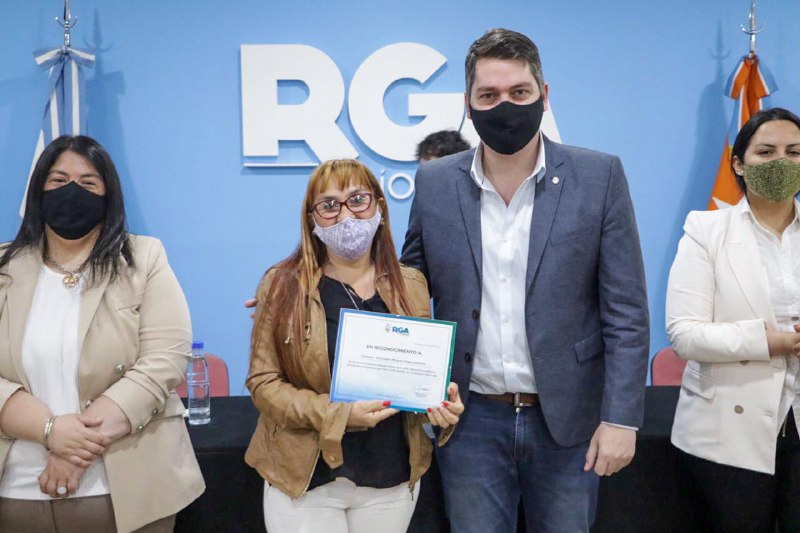 MARTÍN PEREZ RECONOCIÓ A COMEDORES Y MERENDEROS DE LA CIUDAD