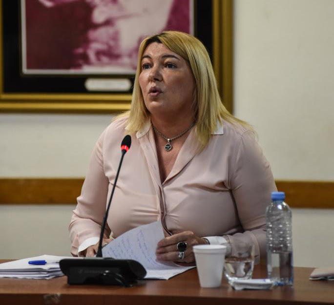 Bertone: «Tener al gobernador con el sueldo mas alto del país dificulta ir a pedir asistencia en Nación»