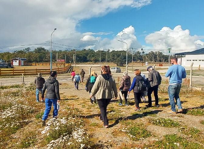 Caminata saludable para adultos mayores