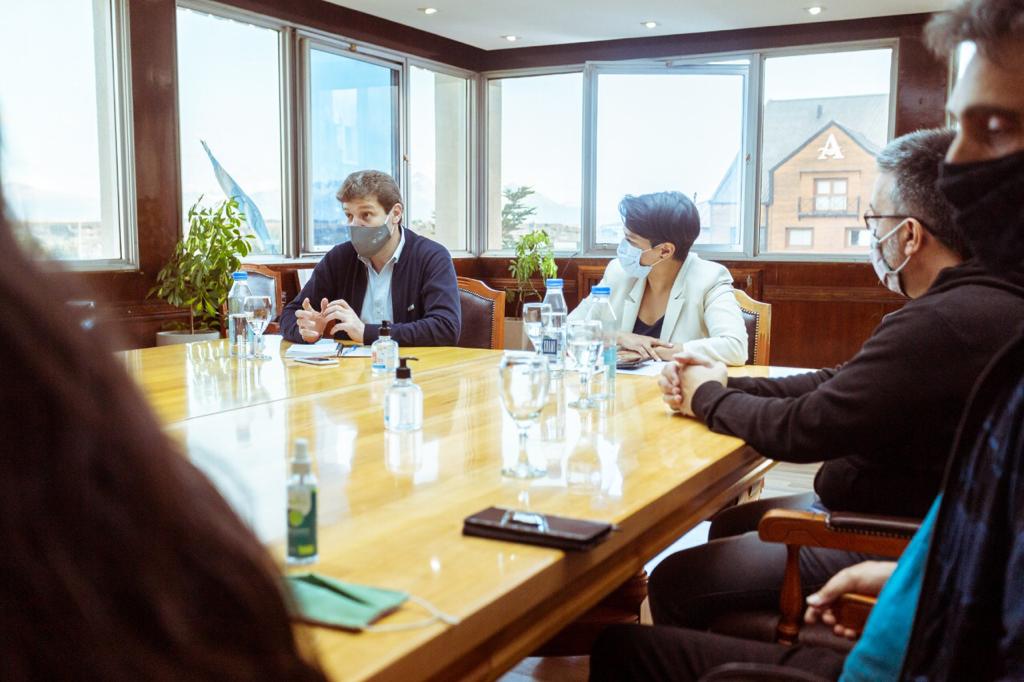 Nuevo acuerdo salarial para escalafón docente