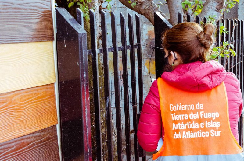 Visitas domiciliarias para identificar a mayores de 63 años que no recibieron la vacuna contra el COVID-19