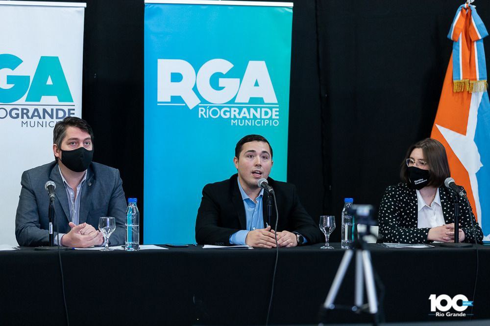 Ferro: «Este proyecto es promover el empleo calificado, perdurable y sostenible en el tiempo»