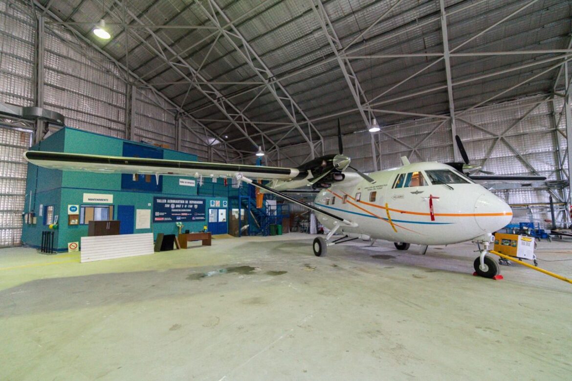 Gobierno de la Provincia preparó el avión IAI ARAVA 102 ante una posible aeroevacuación.