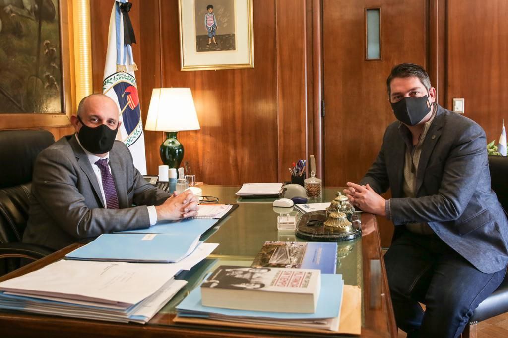 Reunión de trabajo entre El Intendente y el Ministro de Transporte
