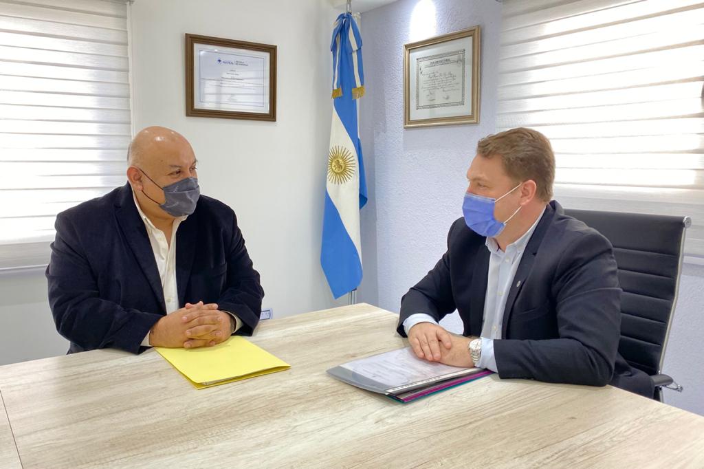 Von der Thusen y Campos se enfocan en potenciar el desarrollo de las Huertas Comunitarias