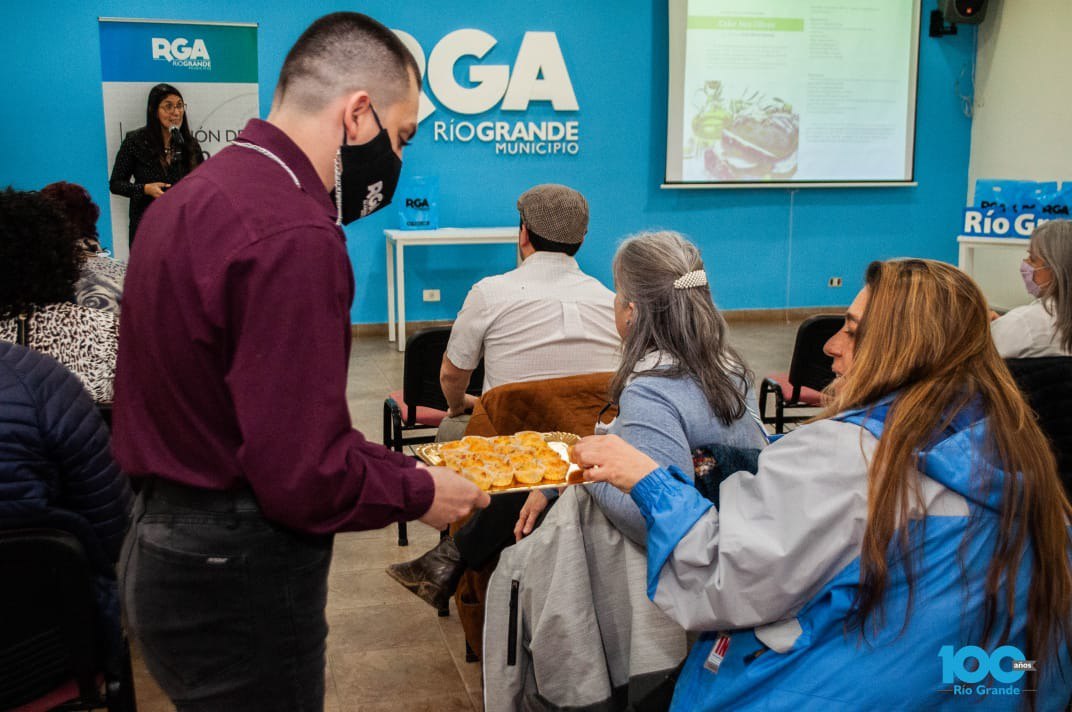 Se presentó el libro «Sabores y Saberes con tradición»