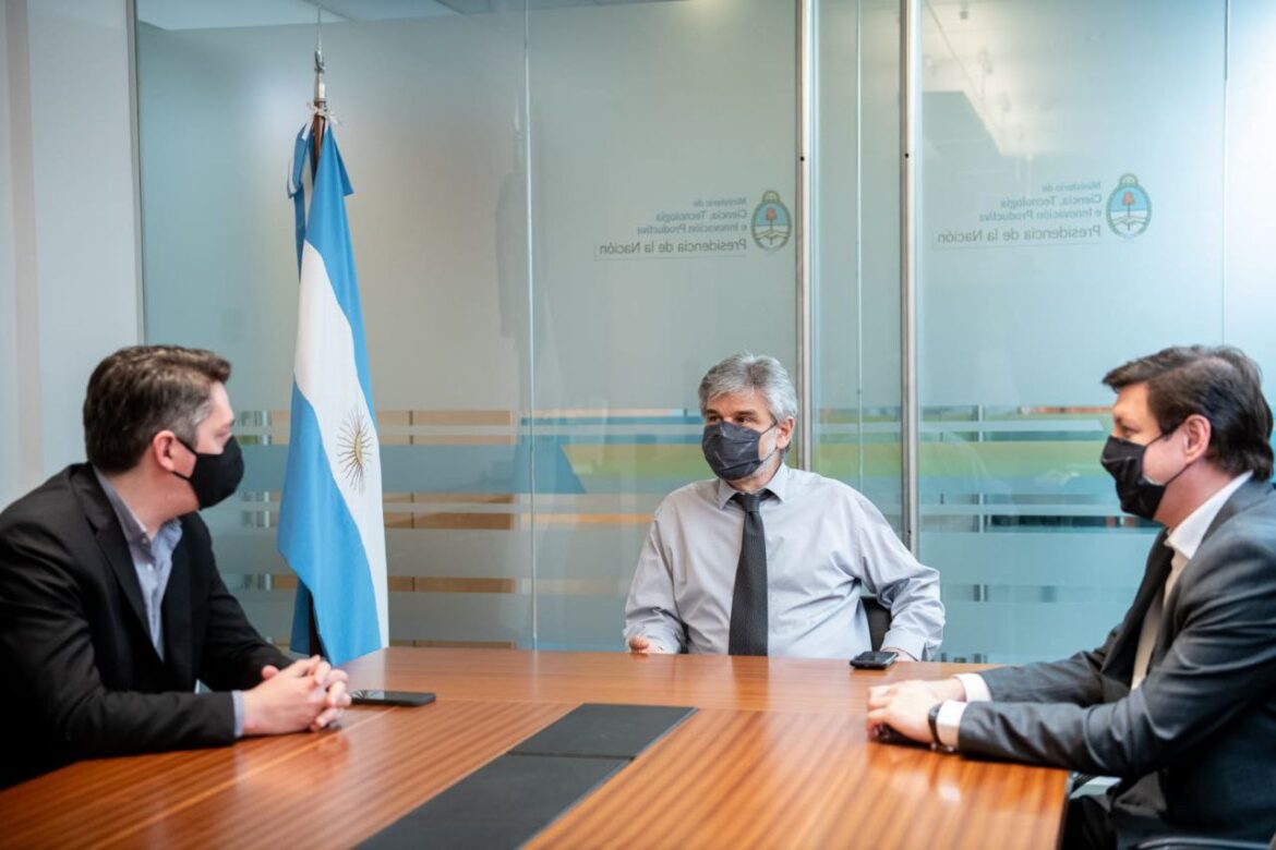 El Intendente mantuvo un encuentro con el ministro Filmus