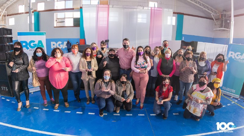 El Intendente celebró el día de las madres junto a las referentes de comedores comunitarios