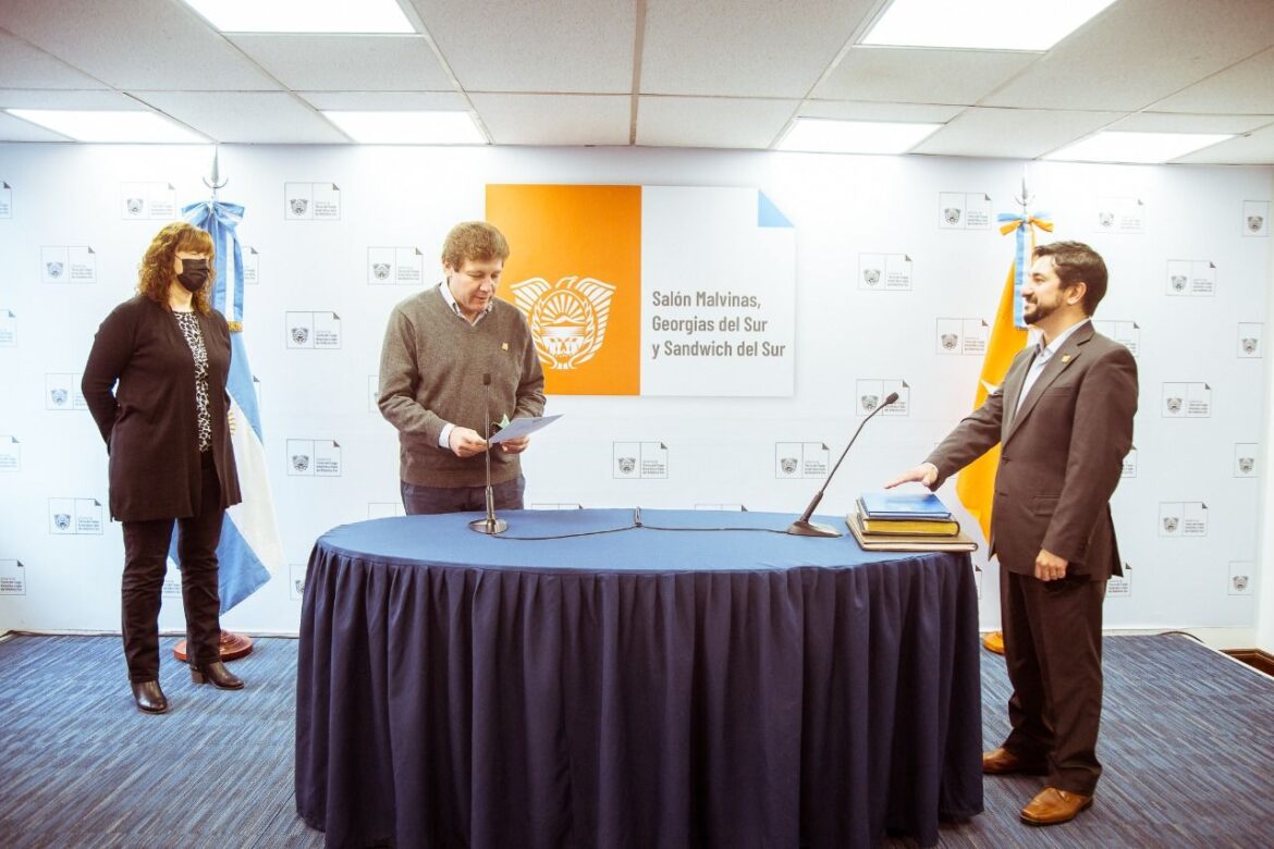 El Gobernador tomó juramento a Federico Zapata García como nuevo ministro de finanzas públicas