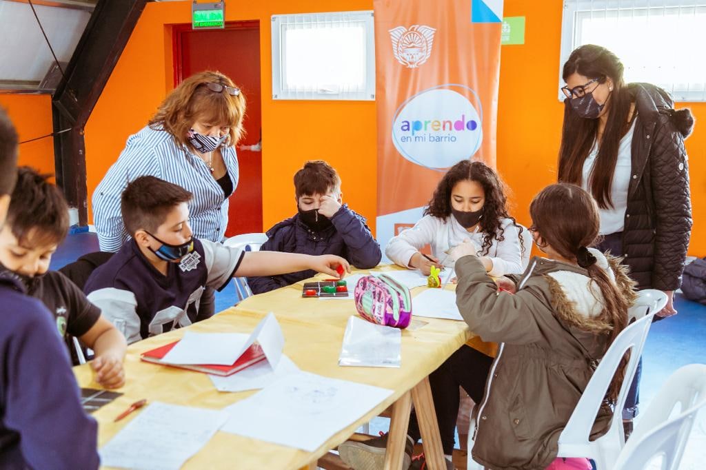 “Aprendo en mi barrio” Avanza el programa de fortalecimiento educativo en la provincia