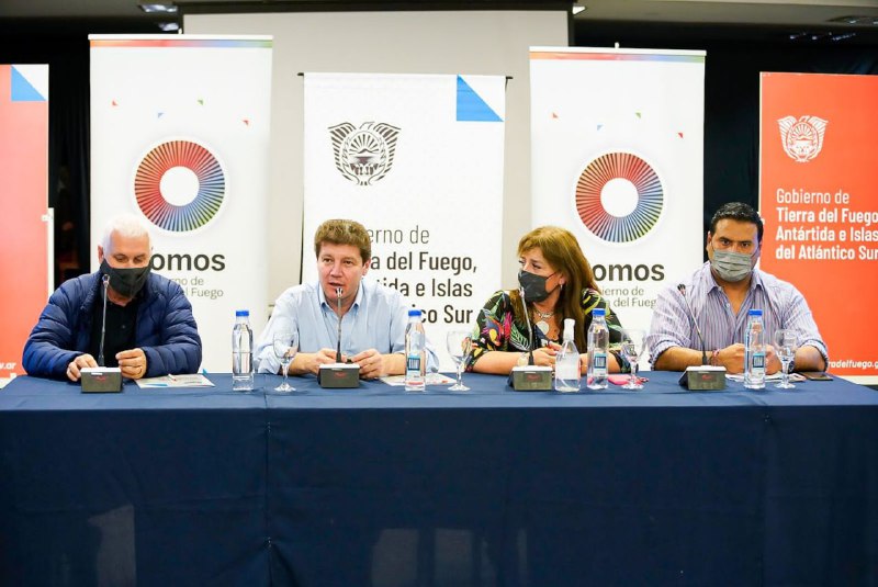 El Gobernador anunció la construcción de una nueva  planta cloacal en Río Grande