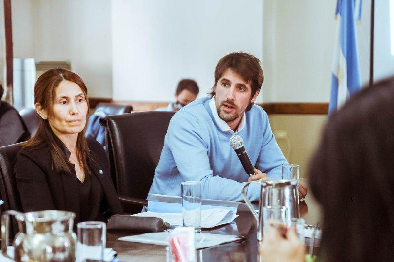 Sin consenso de los municipios, ingresó a la legislatura el proyecto para aumentar las contribuciones de OSEF