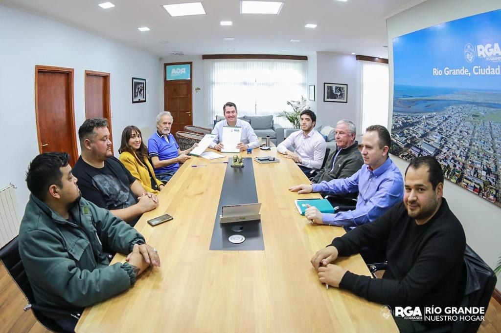 El Municipio acordó aumento salarial para los trabajadores de obras sanitarias