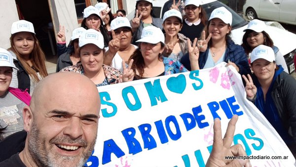 Somos Barrios de Pie se suma al ciclo de charlas políticas