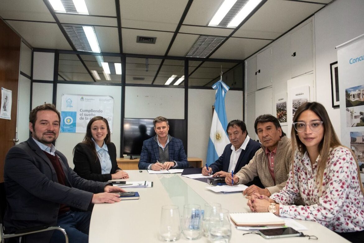 ATE convino 27 créditos PROCREAR con Nación mediante gestiones del intendente Perez