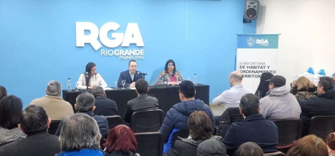 Gastón Díaz: «El anuncio de 500 lotes que hizo el intendente a principio de año ya se ha superado”