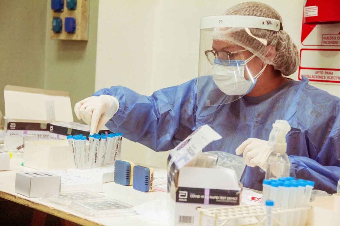 ANTE LA DISMINUCIÓN DE CASOS DE COVID-19, SE DEJARÁ DE TESTEAR EN LAS UNIDADES DE MONITOREO DE AMBULATORIOS