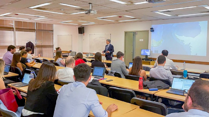 EL SECRETARIO DE MALVINAS, ANTÁRTIDA, ISLAS DEL ATLÁNTICO SUR Y ASUNTOS INTERNACIONALES DISERTÓ SOBRE LA REALIDAD DE LA PROVINCIA PARA FUTUROS DIPLOMÁTICOS