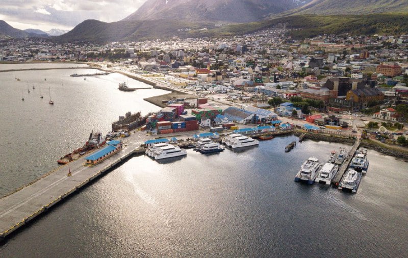 «Ushuaia está preparada para recibir la cantidad de cruceros y turistas que visitan la provincia»