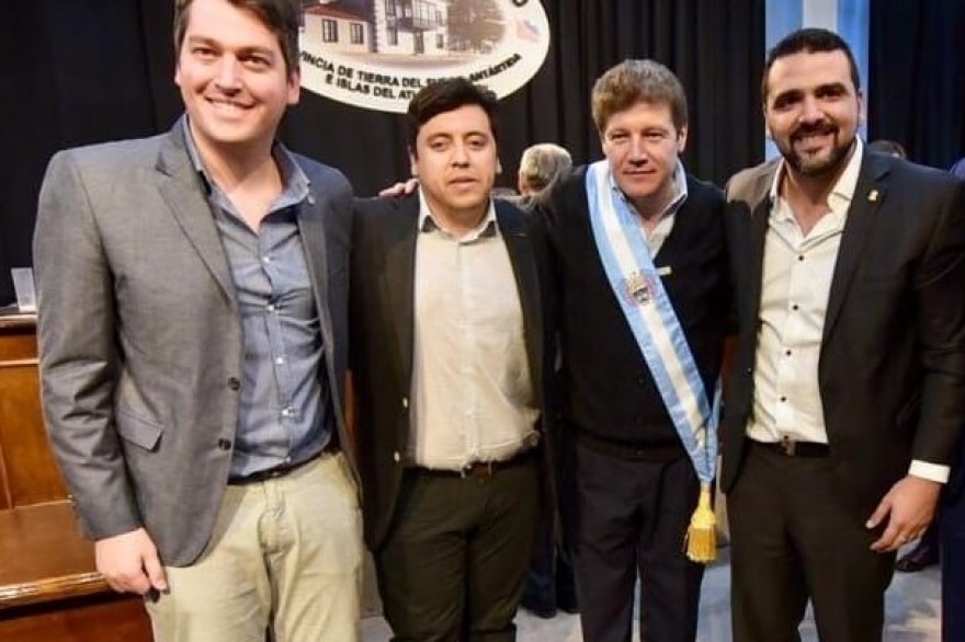 Todos juntos: Melella manifestó su apoyo a los 3 intendentes