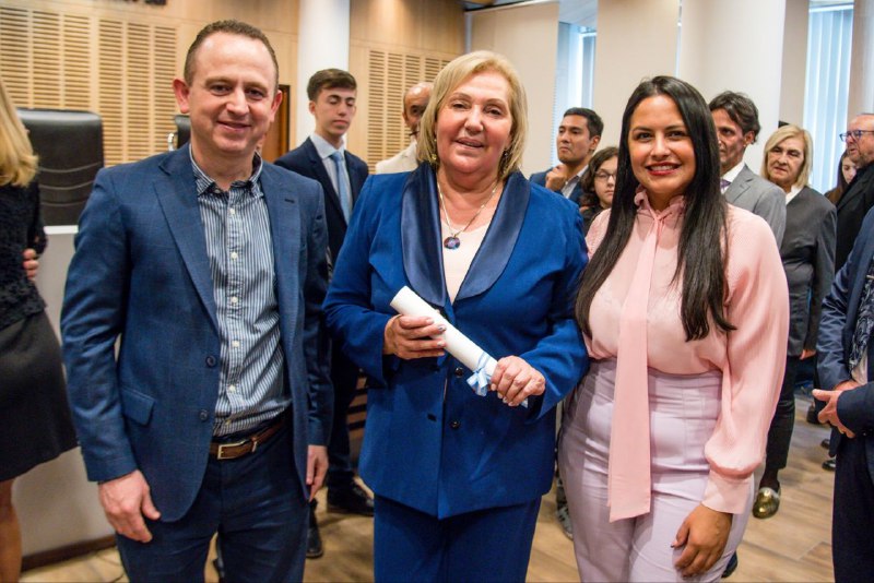 Arce y Díaz estuvieron presentes en la jura de la Dra. Edith Miriam Cristiano
