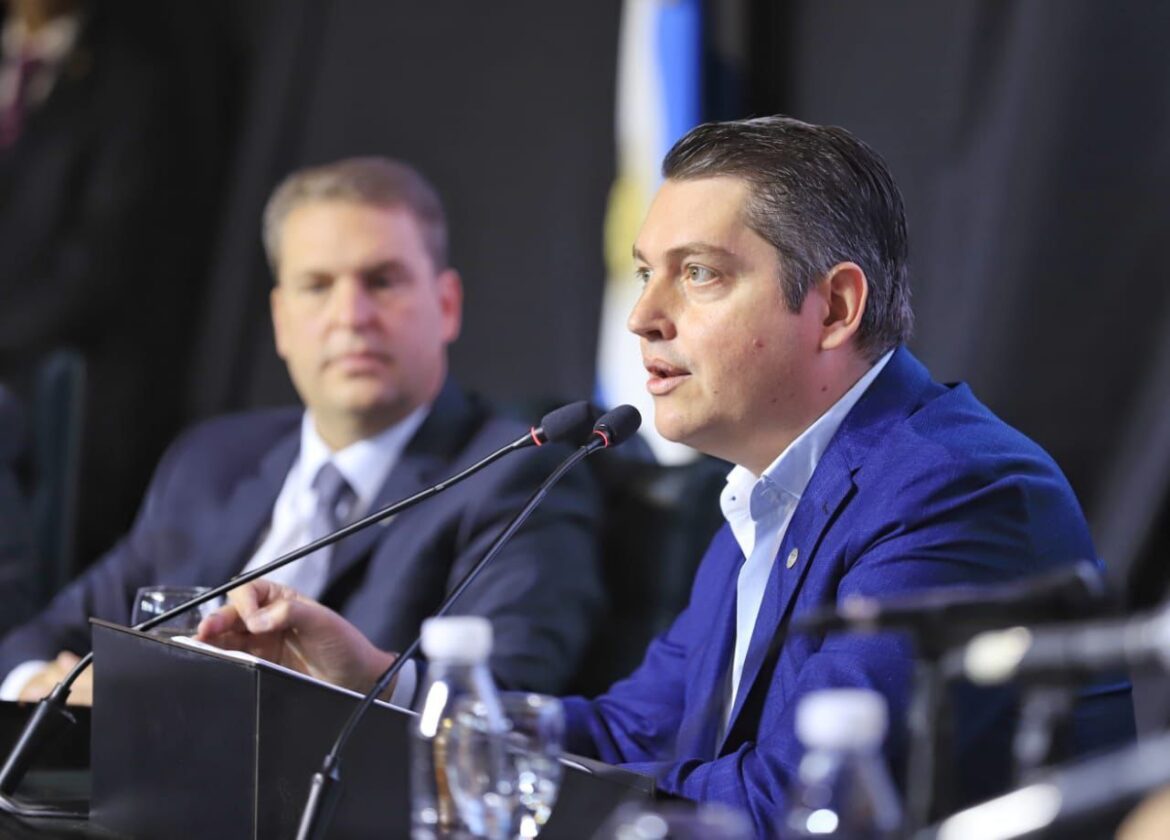 Martín Perez: Un municipio cerca de sus vecinos