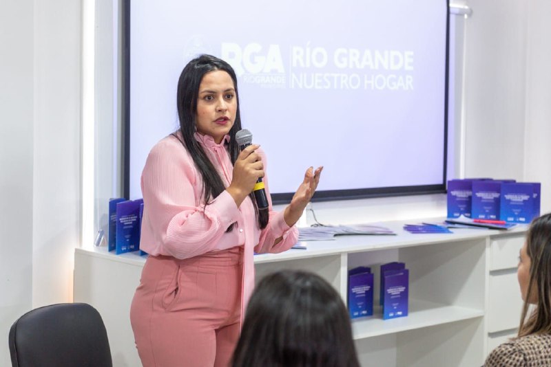 Mujeres Centenarias: Primer informe del Observatorio de las Violencias y Desigualdades por razones de género